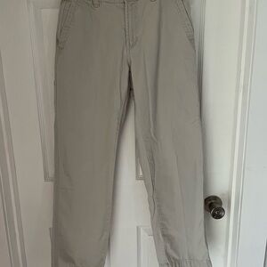 Columbia Sportswear women’s Petite Khaki Chinos size 6P